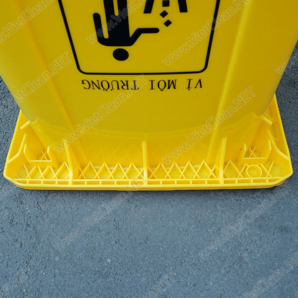 Thung Rac 240 Lit Mau Vang(5)