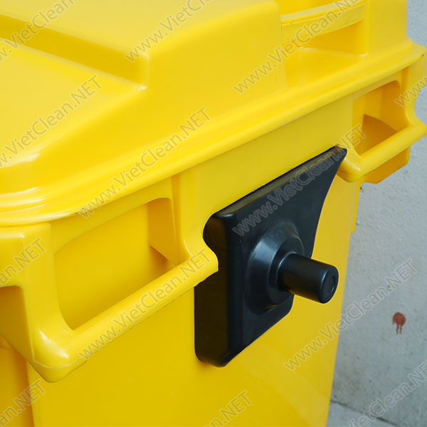 Thung Rac 660 Lit Mau Vang(7)