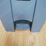 Thung Rac Bep 68 Lit Mau Xam(6)