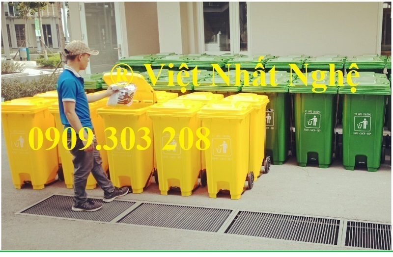 Thung Dung Khau Trang Da Qua Su Dung 120 Lit Co Pedal 6 1 800x524