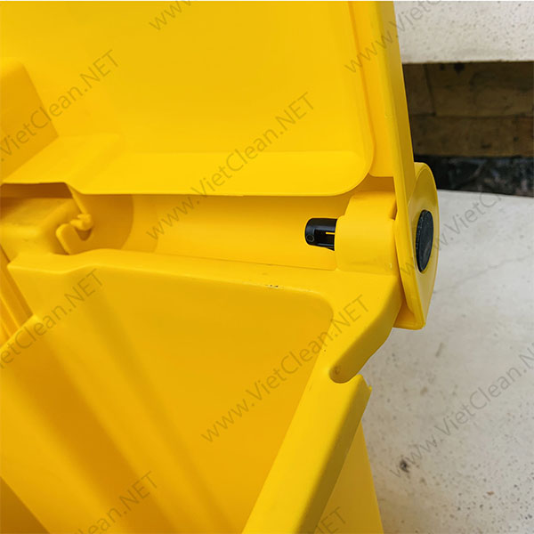 Thung Rac Bep 50 Lit Mau Vang(2)