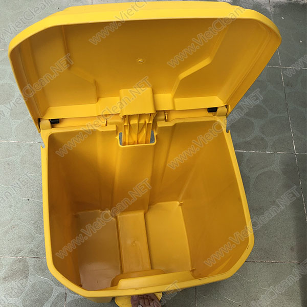 Thung Rac Bep 80 Lit Mau Vang(3)