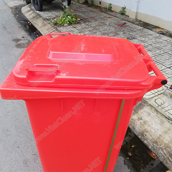 Thung Rac Dap Chan 120 Lit Mau Do(2)