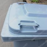 Thung Rac Dap Chan 240 Lit Mau Xam(2)